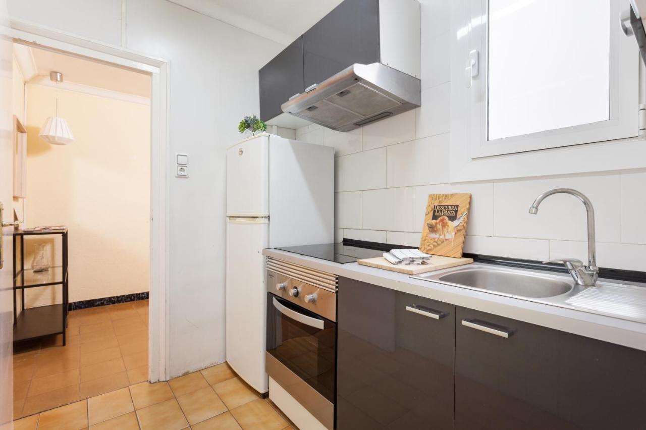 Appartamento Apartamento Con Encanto, Luminoso Y Tranquilo L'Hospitalet de Llobregat Esterno foto